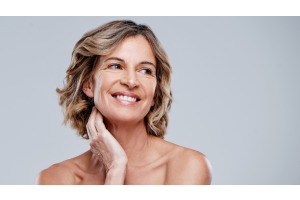 COME CAMBIA LA PELLE DEL VISO DOPO I 50 ANNI 